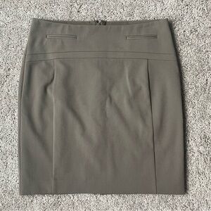 Express Pencil Skirt Size 6 Fully Lined Brownish Beige Greige Color Tack Pockets